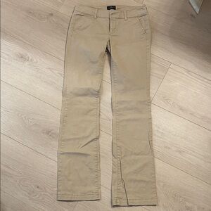 Women’s Cream |American Eagle | Low-Rise Pants | Kick Boot |